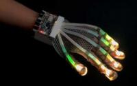 康奈尔可拉伸传感器可以重新定义软机器人和虚拟现实