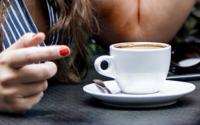 研究显示早上喝咖啡的最佳时间